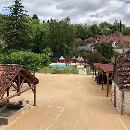Logis Hotel Grangier Saint-Sozy エクステリア 写真