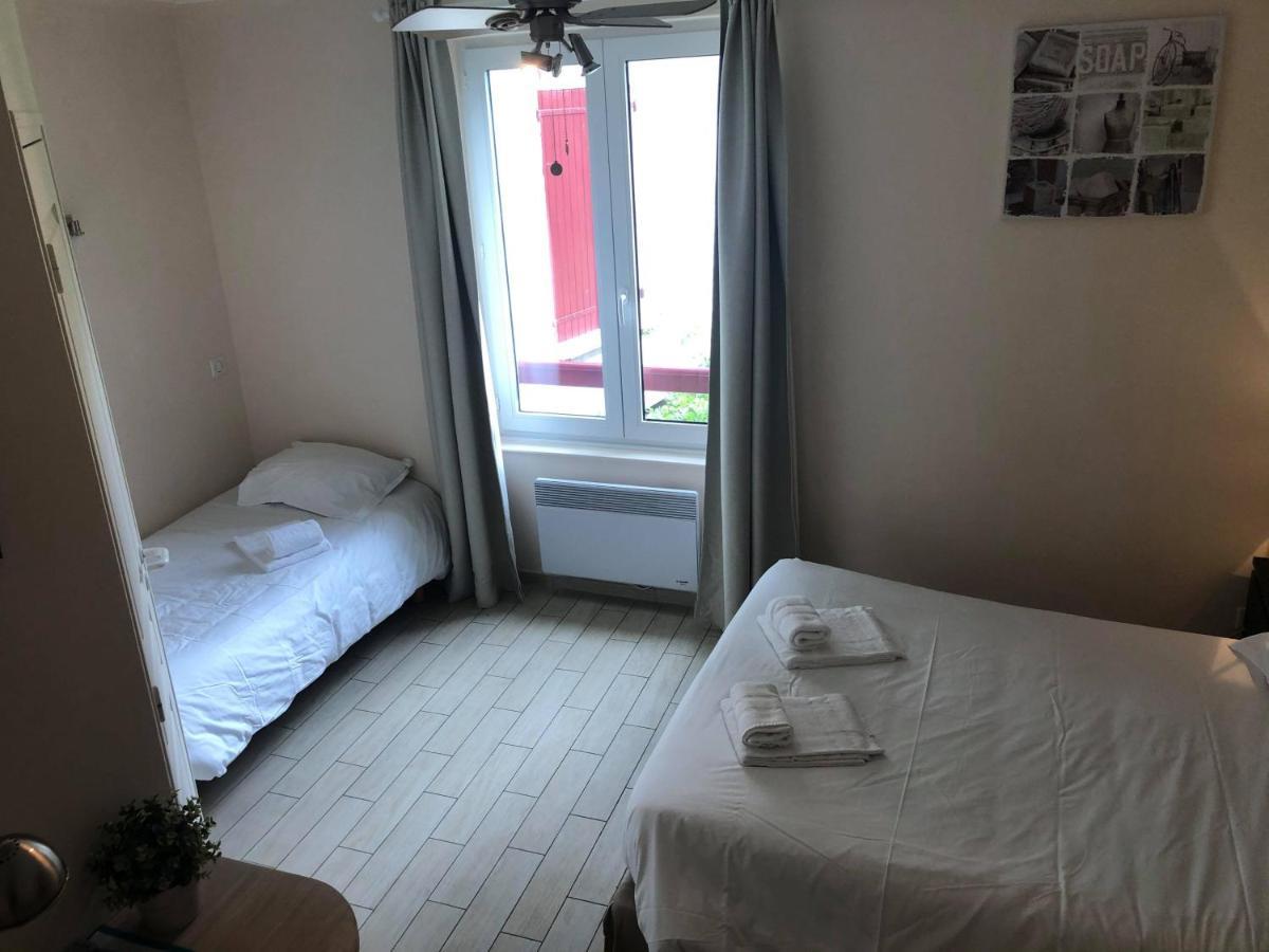Logis Hotel Grangier Saint-Sozy エクステリア 写真