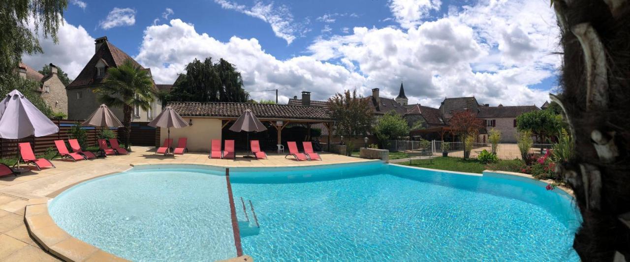 Logis Hotel Grangier Saint-Sozy エクステリア 写真