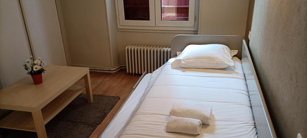 Logis Hotel Grangier Saint-Sozy エクステリア 写真