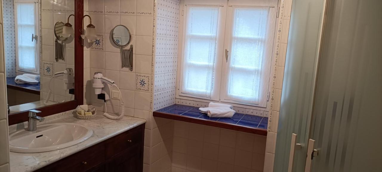 Logis Hotel Grangier Saint-Sozy エクステリア 写真